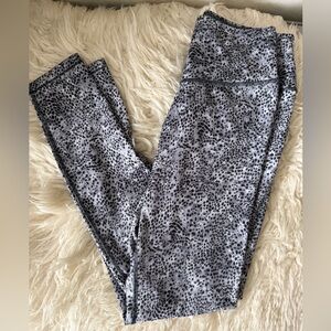 Lole Burst High-Waisted Ankle Leggings size Small Zahara Light Grey